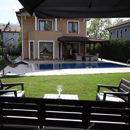 Fairy Tale House * Sapanca